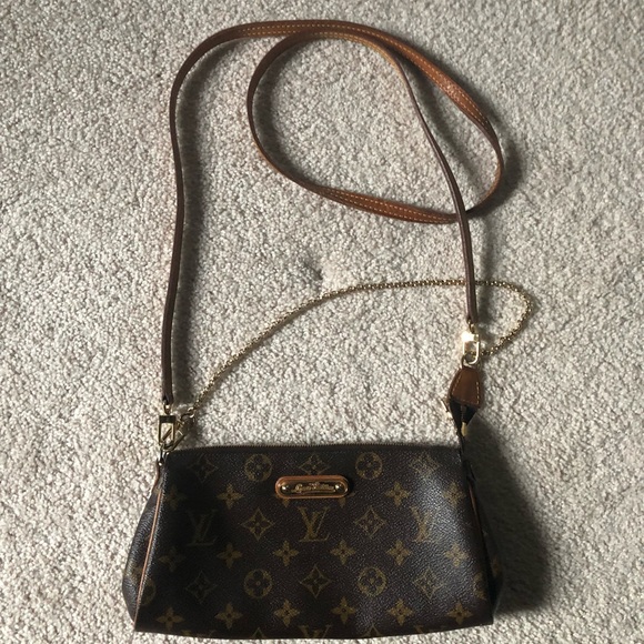 Louis Vuitton Handbags - LOUIS Vuitton EVA clutch